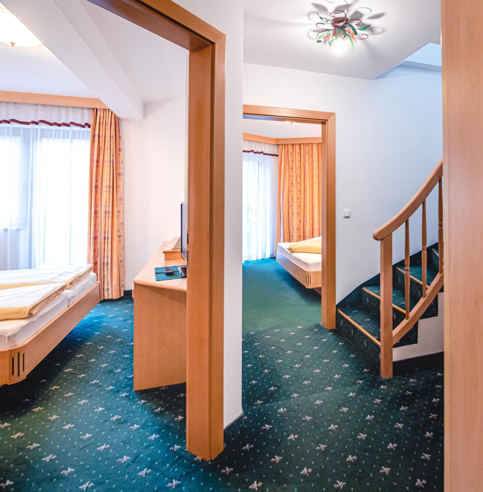 Hotel Andrea 3 ゲルロス 部屋 写真