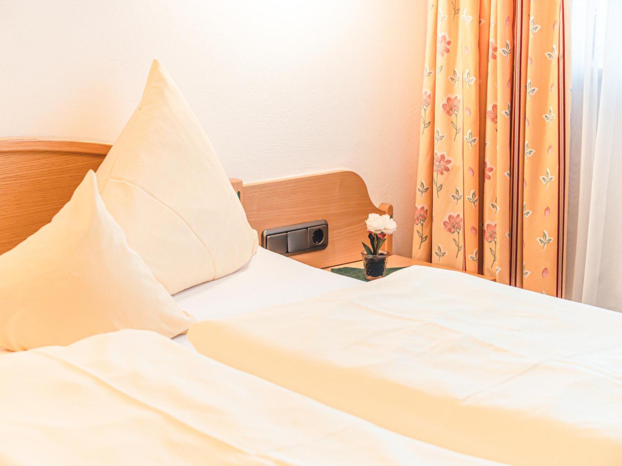 Hotel Andrea 3 ゲルロス 部屋 写真